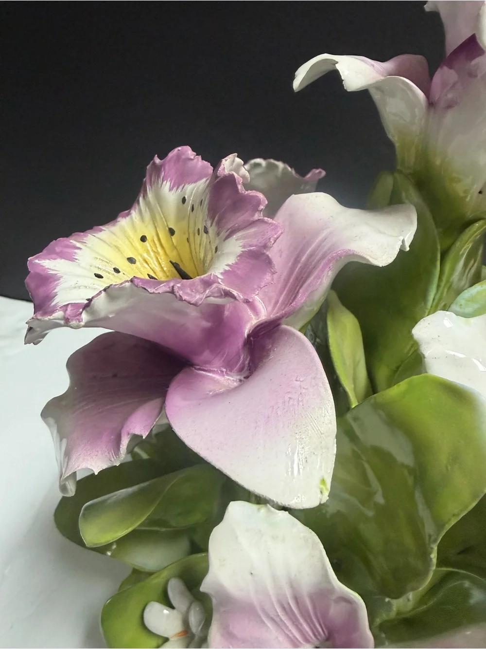 Vintage Capodimonte Italy Porcelain Pink Orchid Floral Arrangement 13”
